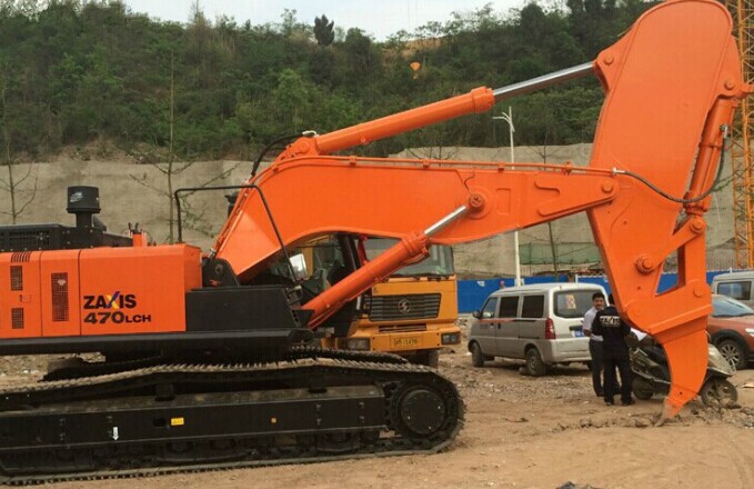 挖掘機(jī)巖石臂，挖掘機(jī)巖石臂廠家，挖掘機(jī)改裝巖石臂