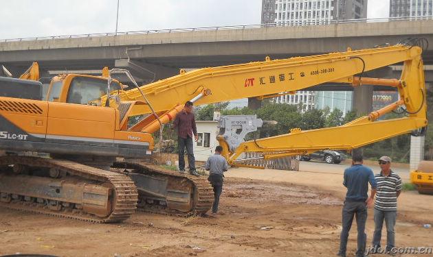 挖掘機(jī)拆樓臂、拆樓臂、加長(zhǎng)臂、挖掘機(jī)拆樓臂廠家